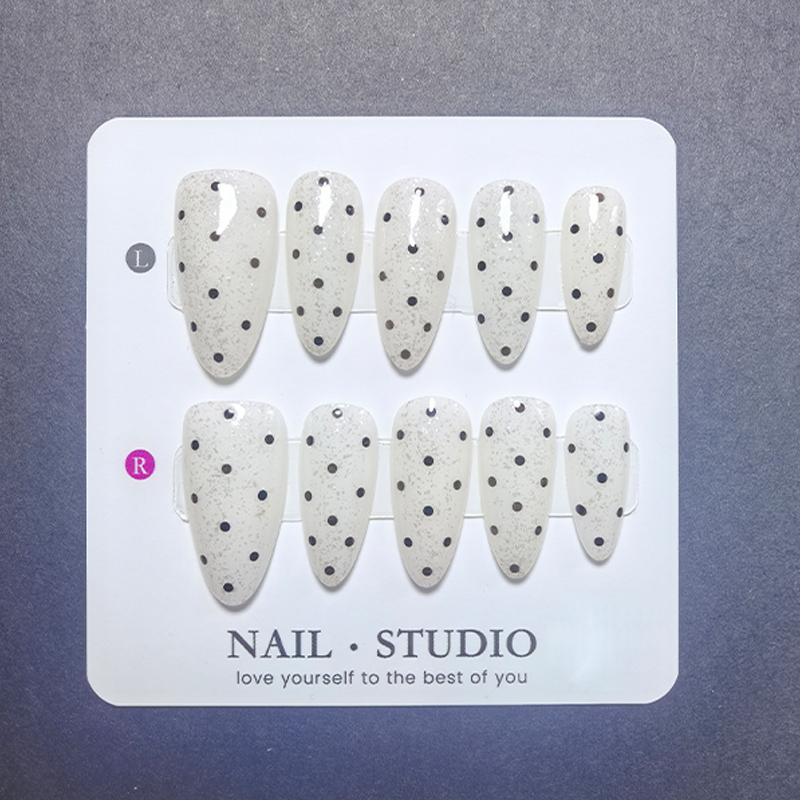 10Pcs Almond Cat Eye Press on  - Nail Art Chrome 评论和价格